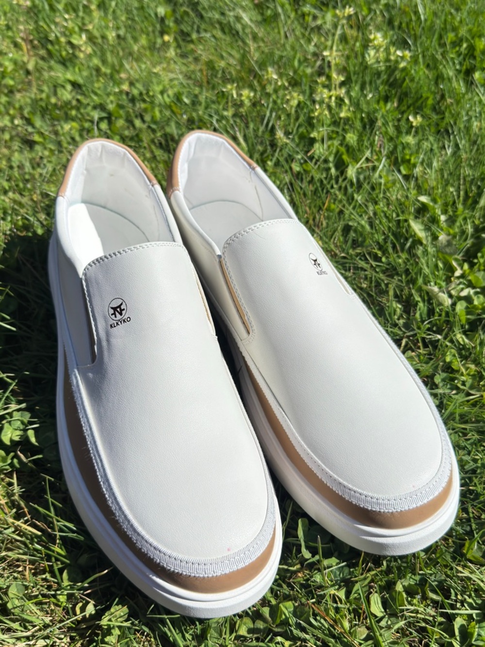 IVKO Men’s White Slip-On Loafers with‎ Tan Trim